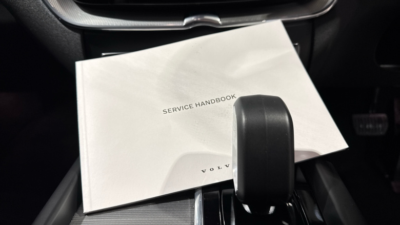 Volvo XC60 2.0 B5P Plus Dark 5dr AWD Geartronic Petrol Estate